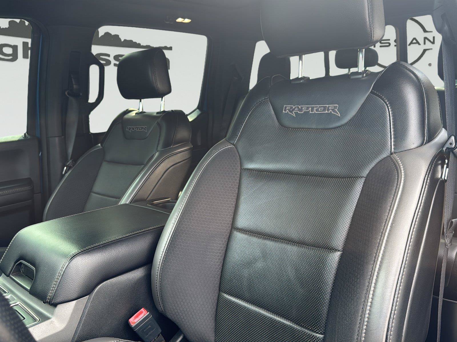 Used 2020 Ford F150 Raptor w/ Equipment Group 802A Luxury AWD/4WD image 38