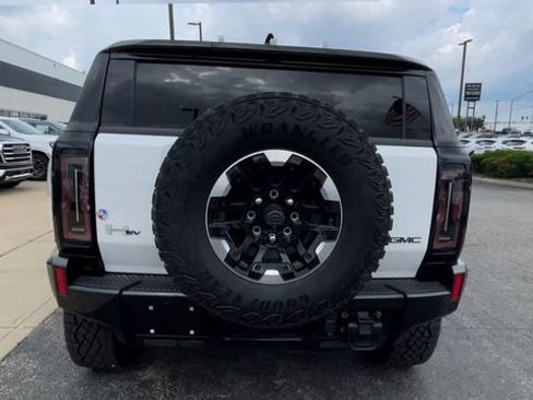 New 2025 GMC Hummer EV 3X w/ Extreme Off-Road Package AWD/4WD image 9