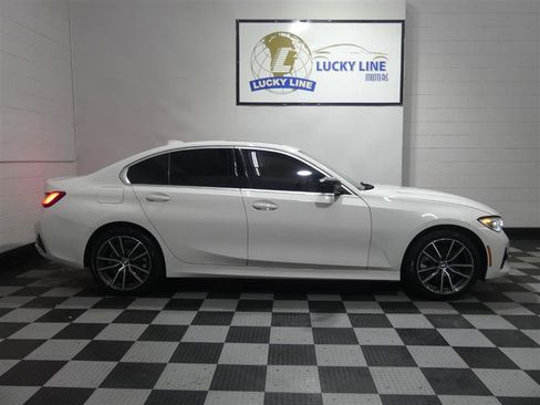 Used 2021 BMW 330i Sedan w/ Convenience Package RWD image 6