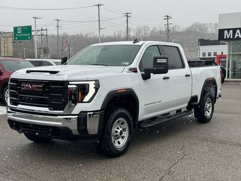 New 2026 GMC Sierra 2500 Pro AWD/4WD image 2