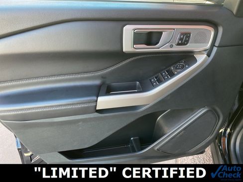 Used 2023 Ford Explorer Limited w/ Equipment Group 301A image 24