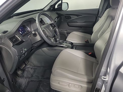 Certified 2023 Honda Passport Elite image 18