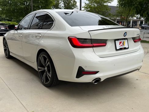 Used 2021 BMW 330i Sedan w/ Driving Assistance Package RWD image 9