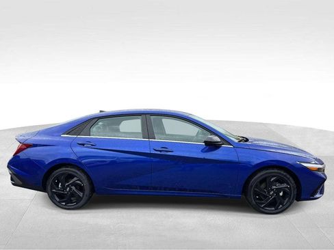 New 2026 Hyundai Elantra SEL Sport image 5