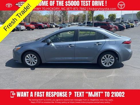 Used 2024 Toyota Corolla XLE image 2