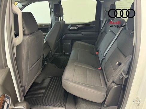 Used 2024 GMC Sierra 1500 Elevation image 16