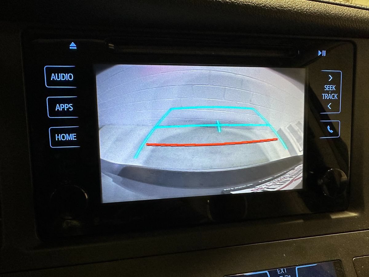 Used 2017 Toyota Sienna XLE w/ Protection Package AWD/4WD image 37