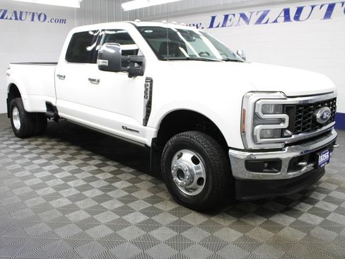 Used 2024 Ford F350 Lariat w/ Lariat Ultimate Package AWD/4WD image 3
