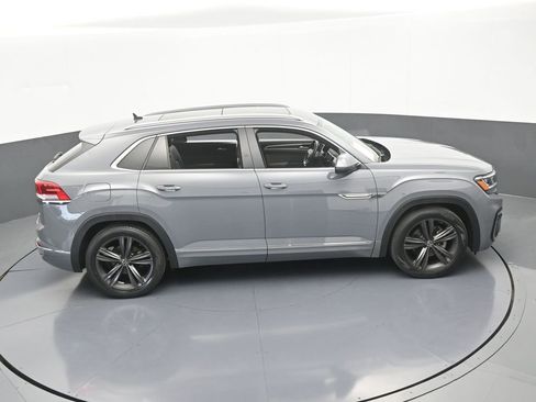 Used 2022 Volkswagen Atlas Cross Sport SEL R-Line image 56