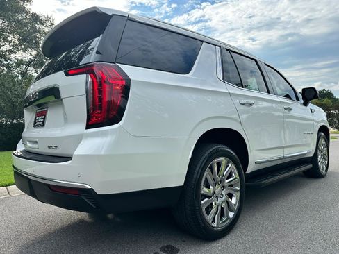 Used 2022 GMC Yukon SLT w/ SLT Premium Package RWD image 5