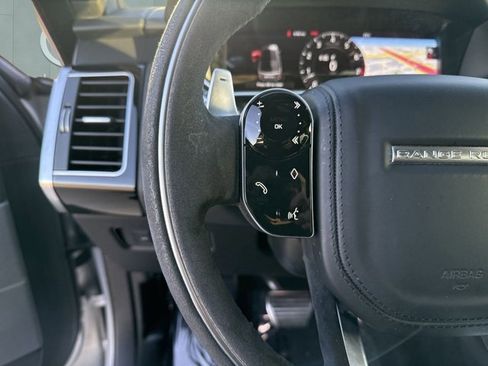 Used 2022 Land Rover Range Rover Sport HST image 13