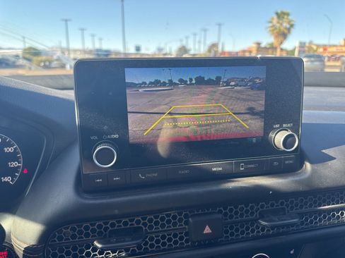 Used 2023 Honda HR-V Sport image 10