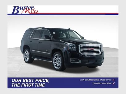 Used 2017 GMC Yukon SLT w/ Premium Edition