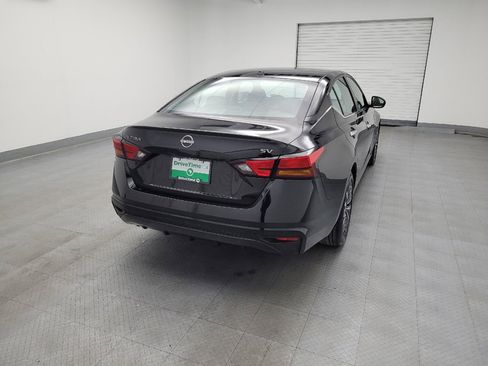 Used 2023 Nissan Altima 2.5 SV image 7
