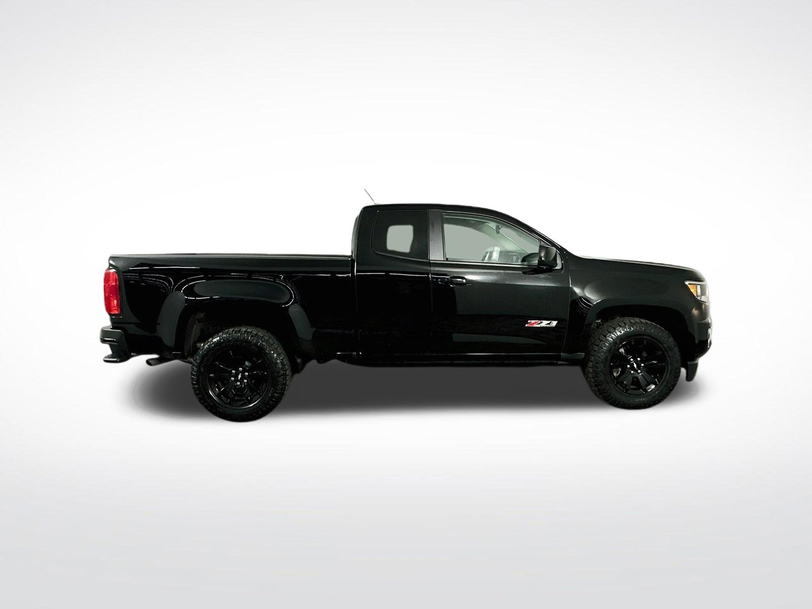 Used 2020 Chevrolet Colorado Z71 w/ Z71 Midnight Edition AWD/4WD image 9