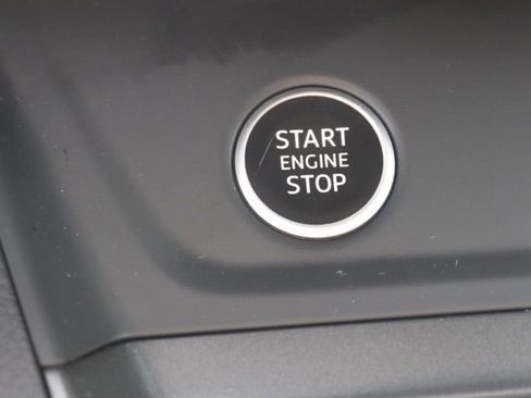 Used 2023 Audi Q3 2.0T Premium Plus w/ Premium Plus Package image 23