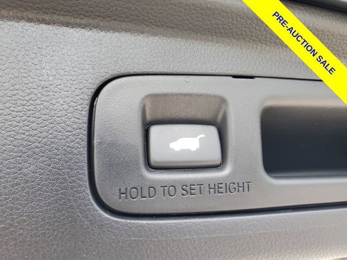 Used 2024 Honda CR-V EX-L image 9