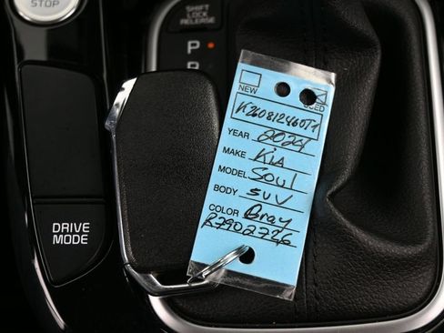 Used 2024 Kia Soul S FWD image 29