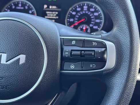 Used 2023 Kia K5 LXS FWD image 8
