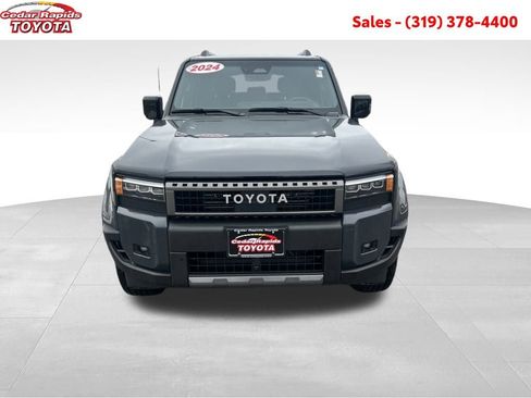 Used 2024 Toyota Land Cruiser image 10