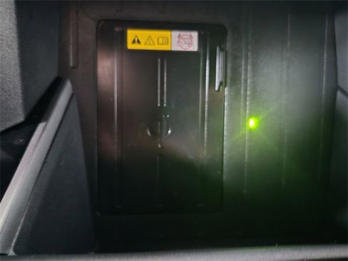 Used 2024 Toyota Tundra Platinum image 36