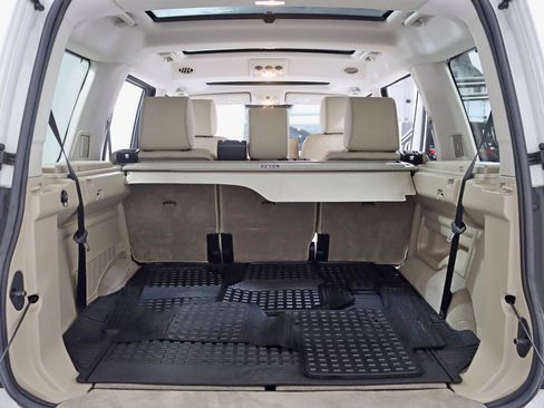 Used 2016 Land Rover LR4 HSE image 39