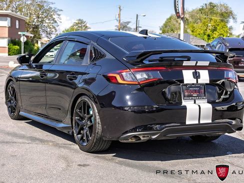 Used 2025 Honda Civic Sport image 11