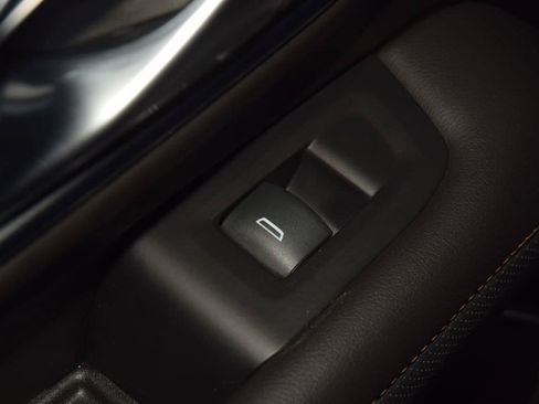 Used 2024 GMC Yukon AT4 AWD/4WD image 49