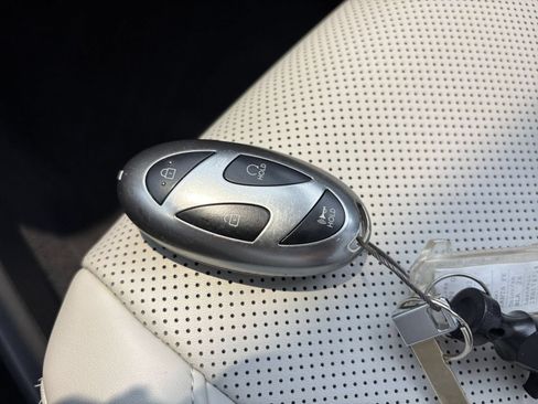 Used 2026 Hyundai Santa Fe SEL FWD image 21