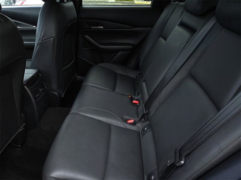 Used 2022 MAZDA CX-30 AWD 2.5 S w/ Select Package image 12