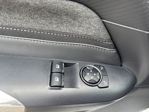Used 2025 Ford Mustang GT RWD image 21