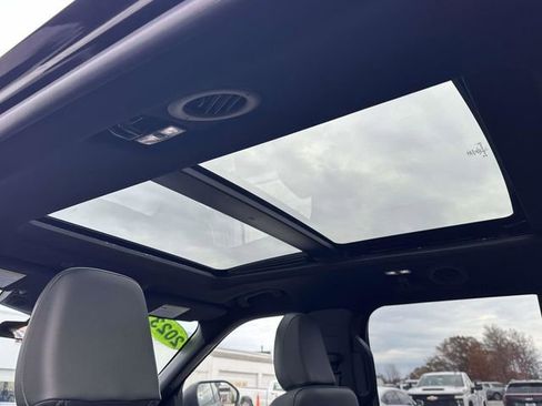 Used 2023 Ford Explorer Timberline image 16