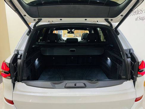 Used 2025 BMW X5 M60i w/ Parking Assistance Package image 30