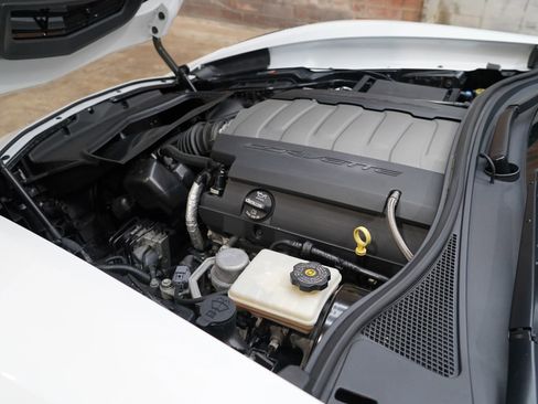 Used 2014 Chevrolet Corvette Stingray Coupe w/ 3LT Preferred Equipment Group image 33