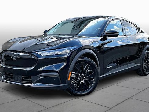 Used 2025 Ford Mustang Mach-E Select w/ Comfort Package Lite image 35