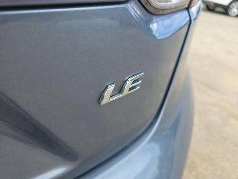 Used 2023 Toyota Corolla LE FWD image 11