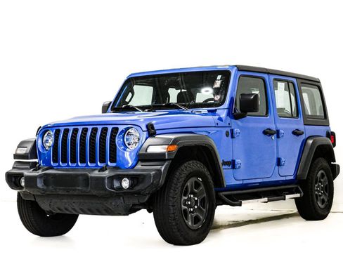 Used 2024 Jeep Wrangler Unlimited Sport AWD/4WD image 3