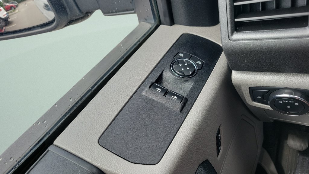 Used 2021 Ford F250 XL w/ Power Equipment Group RWD image 17