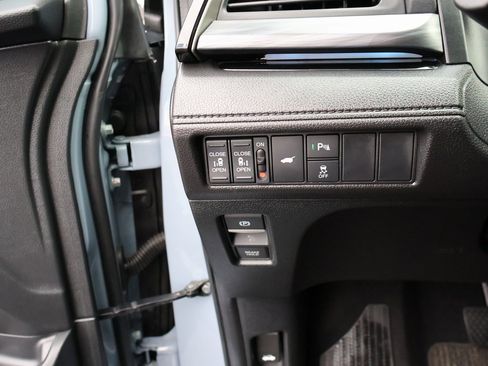 Certified 2025 Honda Odyssey Elite image 31