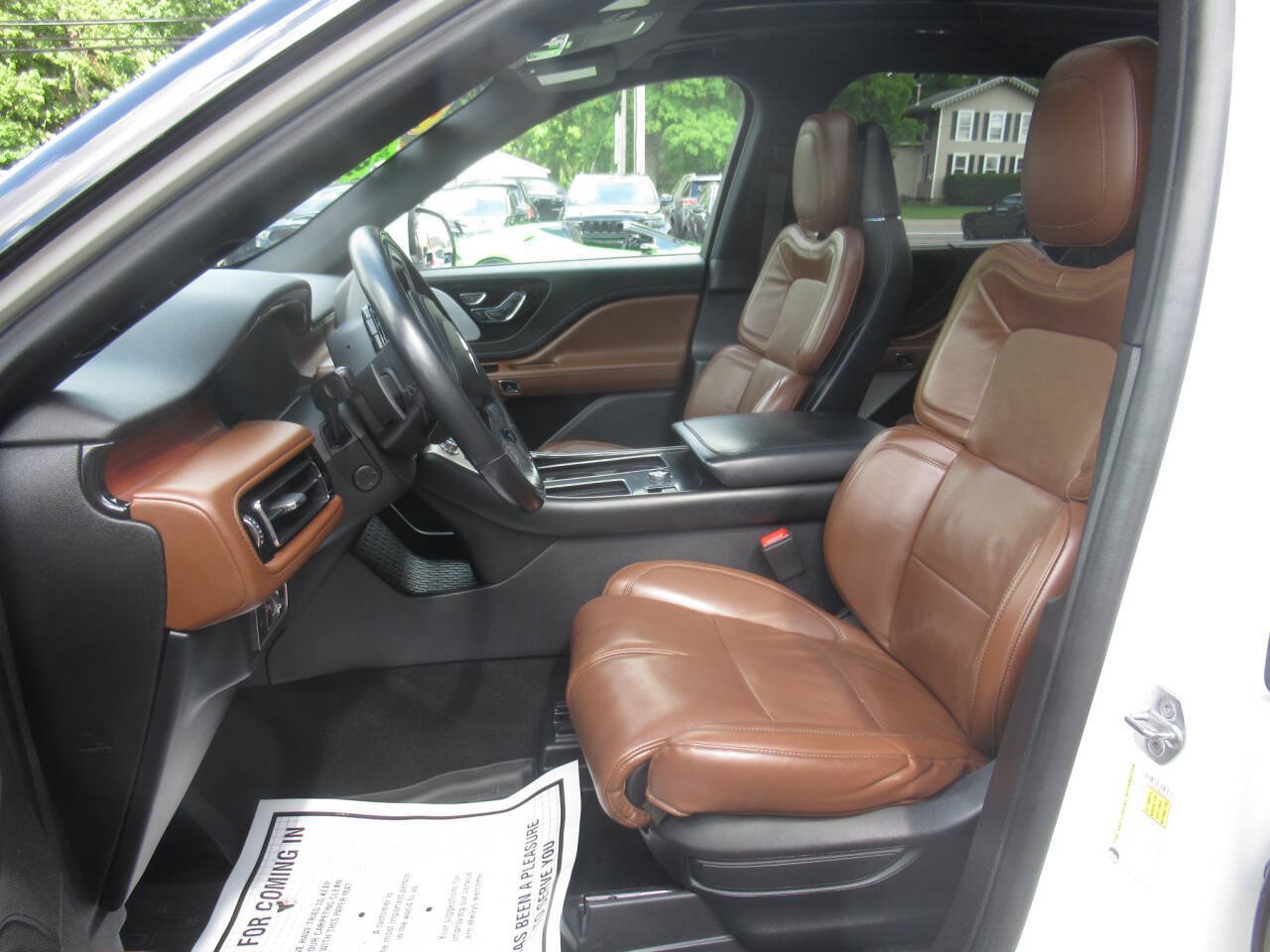 Used 2021 Lincoln Aviator Reserve AWD/4WD image 19