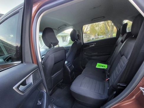 Used 2017 Ford Edge SEL w/ Equipment Group 201A AWD/4WD image 7