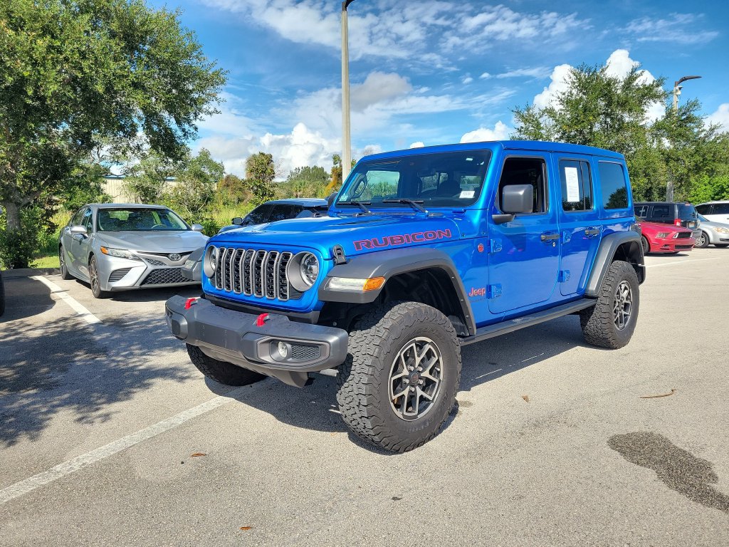 Used 2025 Jeep Wrangler Unlimited Rubicon w/ Safety Group AWD/4WD image 31