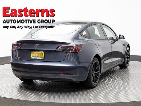 Used 2023 Tesla Model 3 Standard Range RWD image 5