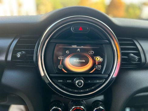 Used 2016 MINI Cooper 2-Door Hardtop image 24