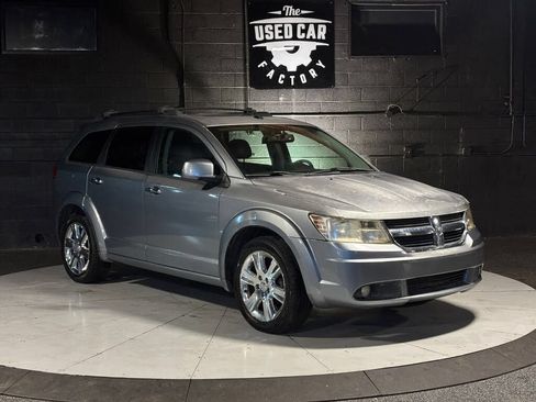Used 2010 Dodge Journey R/T w/ Navigation & Sound Group I AWD/4WD image 7