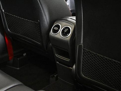 New 2026 Mercedes-Benz GLB 35 AMG 4MATIC image 19