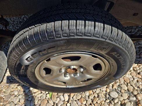 Used 2009 Toyota Tacoma 2WD Regular Cab image 27