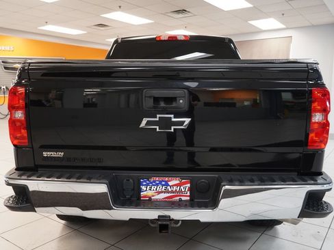 Used 2017 Chevrolet Silverado 1500 LT w/ All Star Edition AWD/4WD image 10