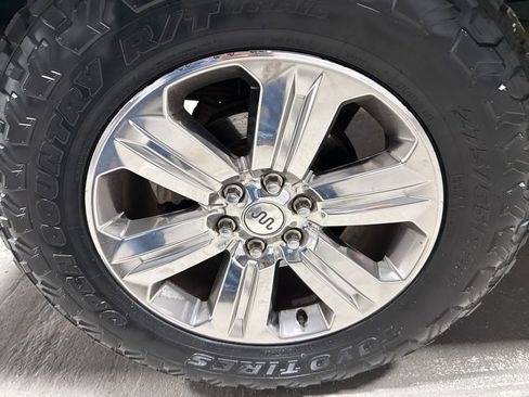 Used 2018 Ford F150 King Ranch w/ Equipment Group 601A Luxury image 53