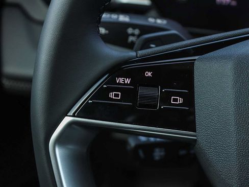 New 2027 Audi Q6 e-tron Premium AWD/4WD image 18